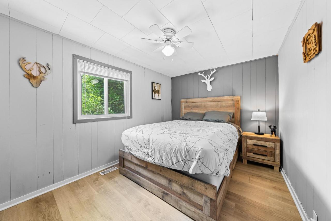 Cottage Binx Bracebridge Esterno foto